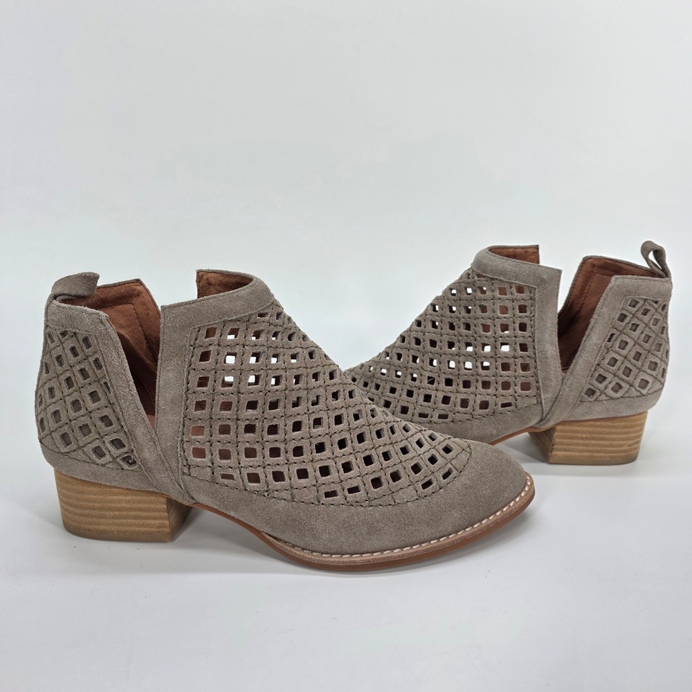 Jeffrey Campbell Taggart Booties Ankle Boots Taupe Grey Suede Cutout Cage sz 8.5
